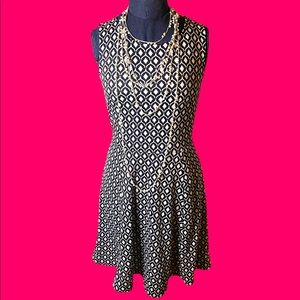 H&M Black and Cream mini dress, Size S